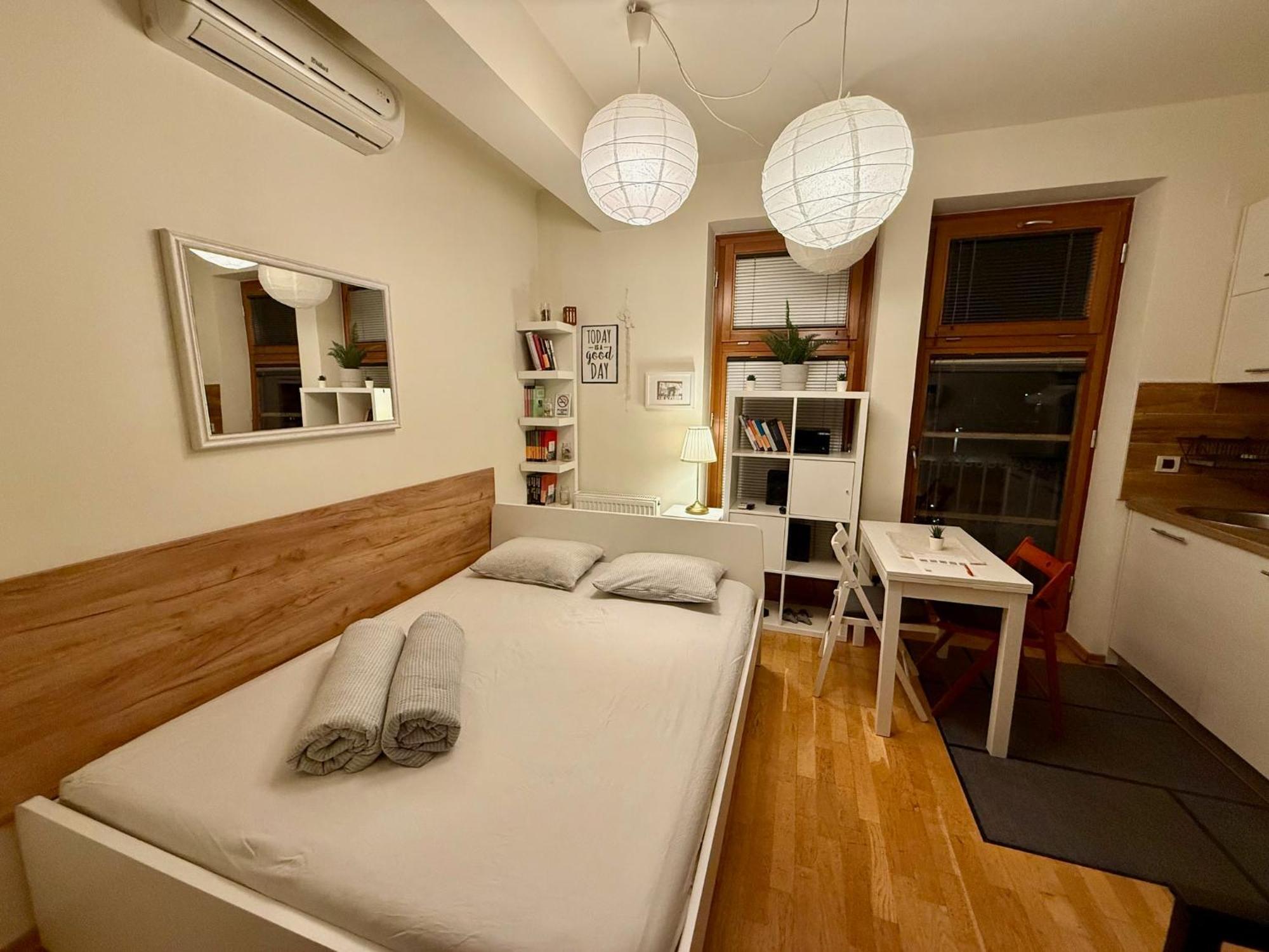 Mini Studio ชาโคเว็ค ภายนอก รูปภาพ